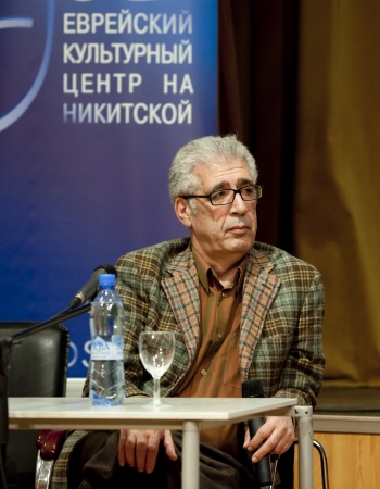 Lev Novozhenov